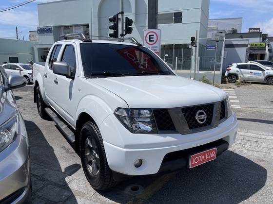 NISSAN FRONTIER 2.5 SE ATTACK 4X2 CD TURBO ELETRONIC DIESEL 4P MANUAL NISSAN FRONTIER 2.5 SE ATTACK 4X2 CD TURBO ELETRONIC DIESEL 4P MANUAL
